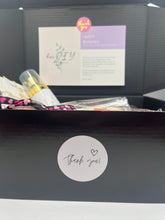 Load image into Gallery viewer, heiDIY Botanics Subscription Box