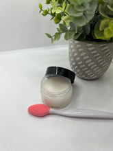 Load image into Gallery viewer, Lip Lovers - Lip Exfoliating Kit