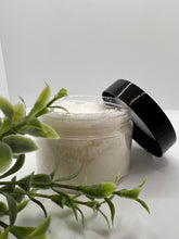 Load image into Gallery viewer, Peppermint Scrub + Hyaluronic Acid